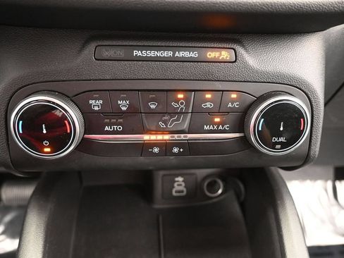 Used 2025 Ford Escape Active FWD image 31