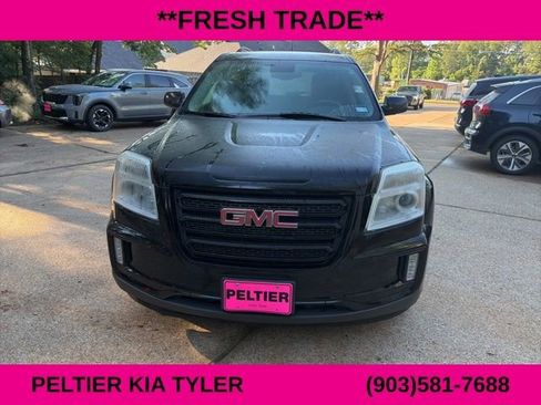 Used 2017 GMC Terrain SLE w/ Nightfall Package FWD image 2