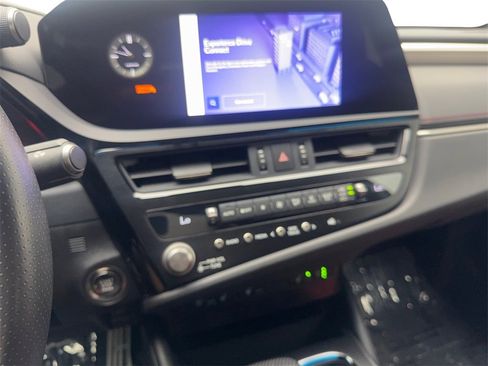 Used 2024 Lexus ES 350 F Sport image 61