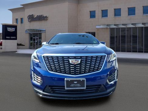 Used 2023 Cadillac XT5 Premium Luxury AWD/4WD image 2