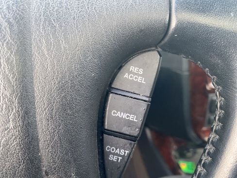 Used 2004 Hyundai Sonata GLS image 13