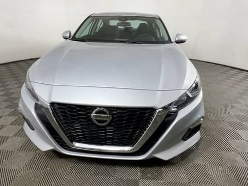 Used 2021 Nissan Altima 2.5 S FWD image 12