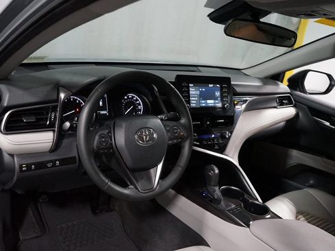 Certified 2024 Toyota Camry SE FWD image 11