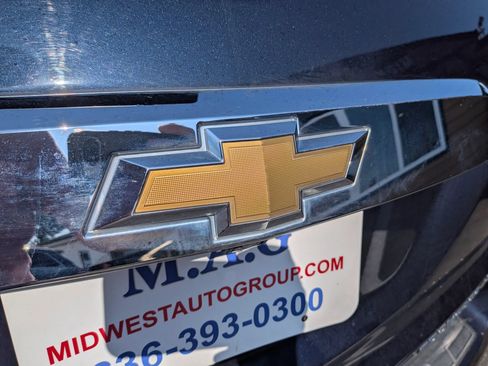Used 2015 Chevrolet Traverse LS FWD image 14