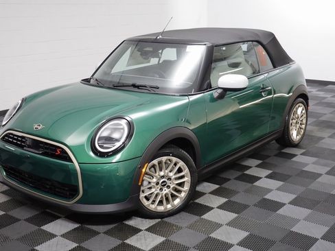 New 2026 MINI Cooper S image 2