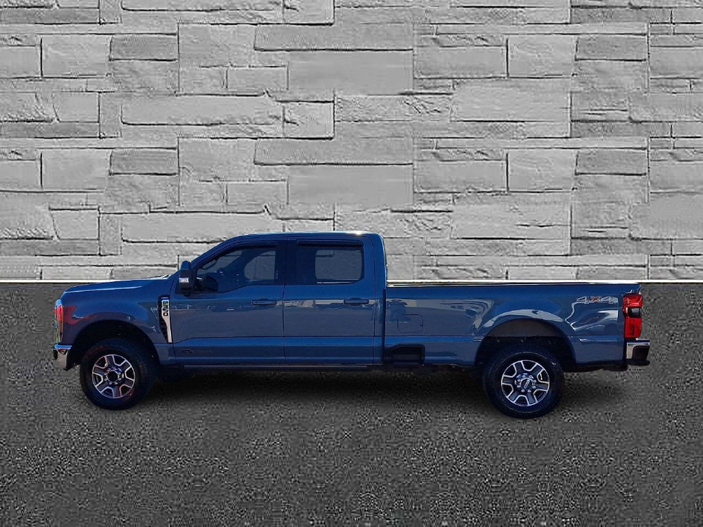 Used 2023 Ford F350 Lariat AWD/4WD image 6