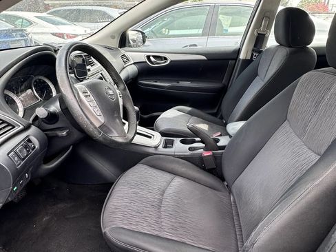 Used 2014 Nissan Sentra SV w/ SV Driver Package FWD image 3