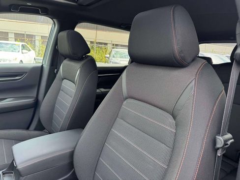 Used 2025 Honda CR-V Sport image 12