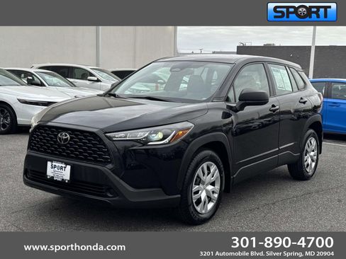 Used 2023 Toyota Corolla Cross L image 1