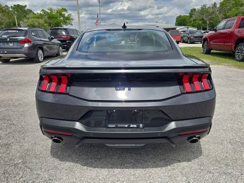Used 2024 Ford Mustang GT Premium image 5