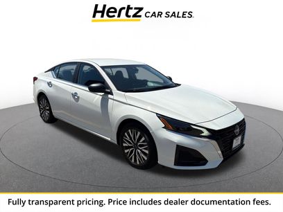 Used 2025 Nissan Altima 2.5 SV