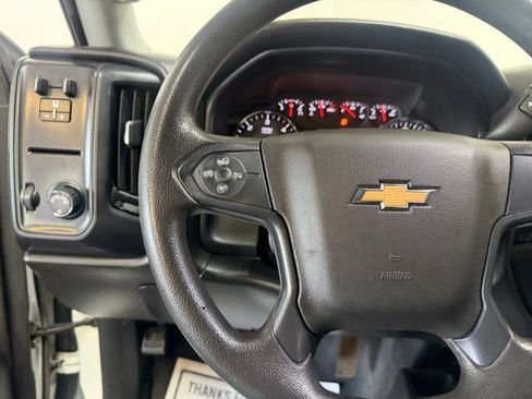 Used 2019 Chevrolet Silverado 2500 W/T AWD/4WD image 20