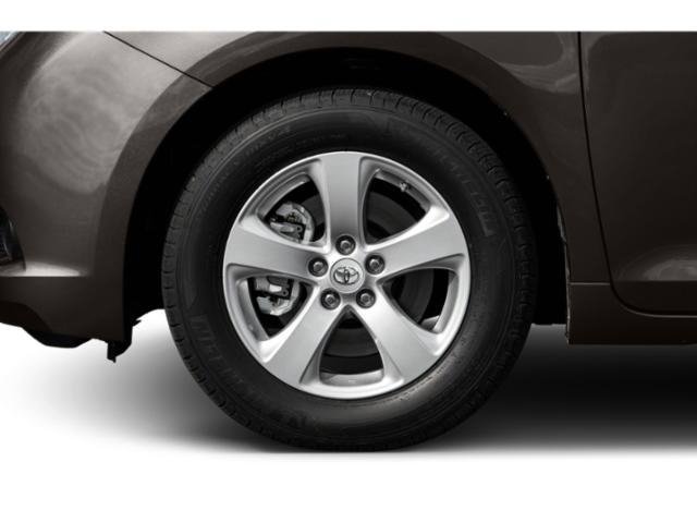 Used 2015 Toyota Sienna LE FWD image 11