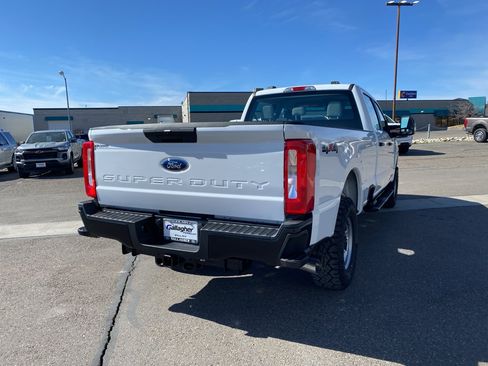 New 2026 Ford F250 4x4 Crew Cab Super Duty image 23