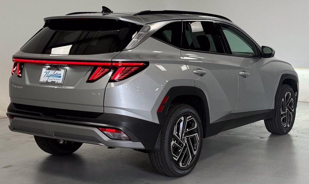 New 2026 Hyundai Tucson Limited AWD/4WD image 3