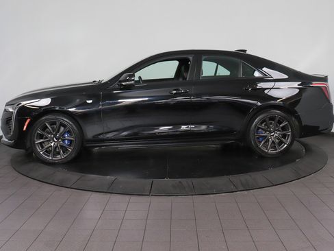 Used 2021 Cadillac CT4 Sport image 2