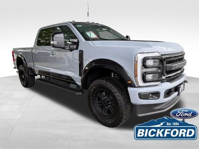 New 2026 Ford F250 Lariat w/ Black Appearance Package