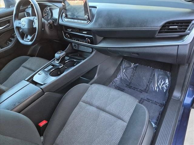 Used 2026 Nissan Rogue SV FWD image 21