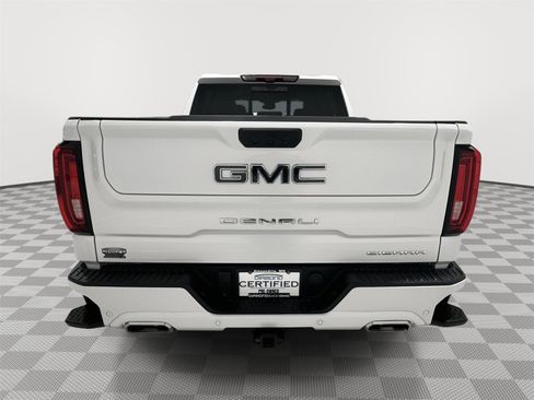Used 2024 GMC Sierra 1500 Denali Ultimate image 4