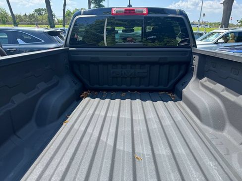 Used 2023 GMC Canyon AT4 w/ AT4 Premium Package AWD/4WD image 35
