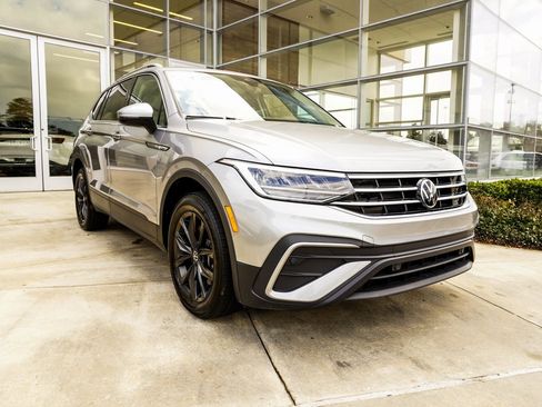 Used 2024 Volkswagen Tiguan Wolfsburg Edition image 4