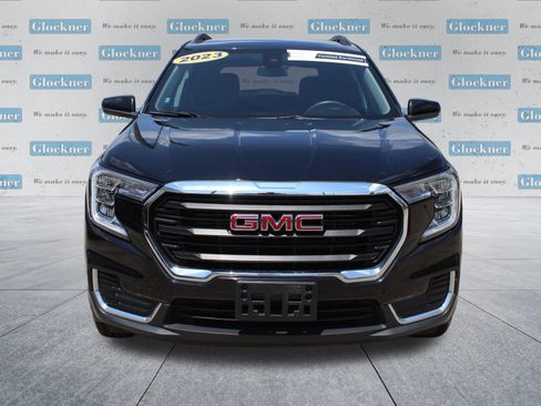 Used 2023 GMC Terrain SLE w/ LPO, Floor Liner Package AWD/4WD image 2
