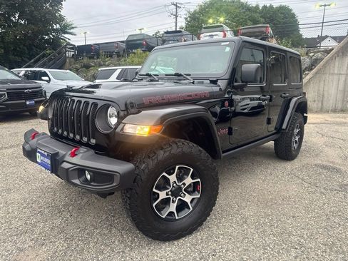Used 2023 Jeep Wrangler Unlimited Rubicon w/ Cold Weather Group AWD/4WD image 2