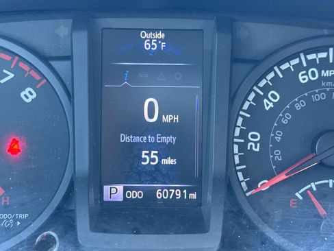 Used 2022 Toyota Tacoma 2WD Double Cab image 42