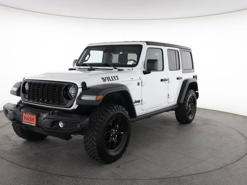 Used 2025 Jeep Wrangler Unlimited Sport AWD/4WD image 5