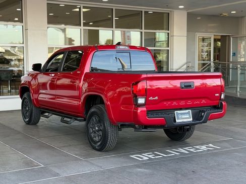 Certified 2021 Toyota Tacoma SR5 w/ Technology Package image 10