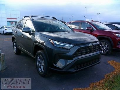 New 2025 Toyota RAV4 XLE
