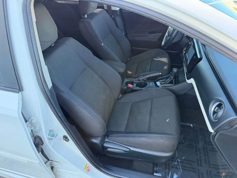 Used 2017 Toyota Corolla iM image 19