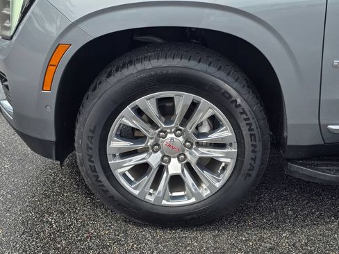 Certified 2025 GMC Yukon Denali AWD/4WD image 27