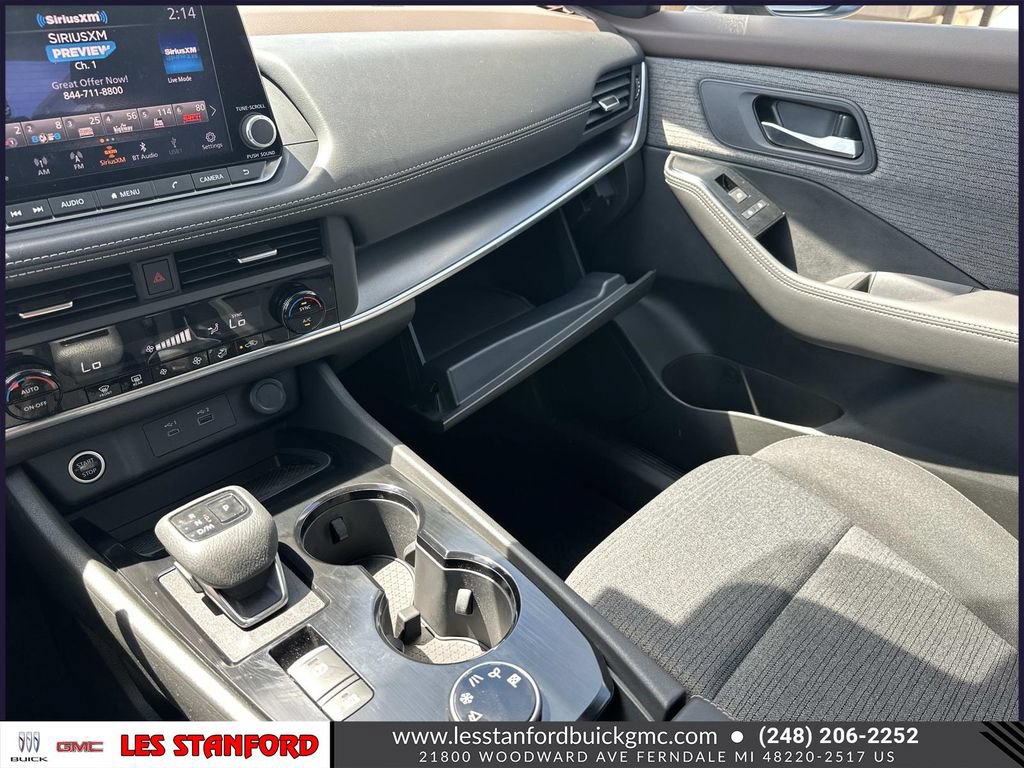 Used 2023 Nissan Rogue SV AWD/4WD image 34