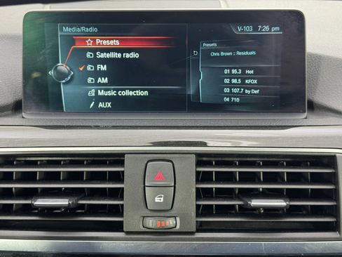 Used 2017 BMW 330i Gran Turismo xDrive image 24