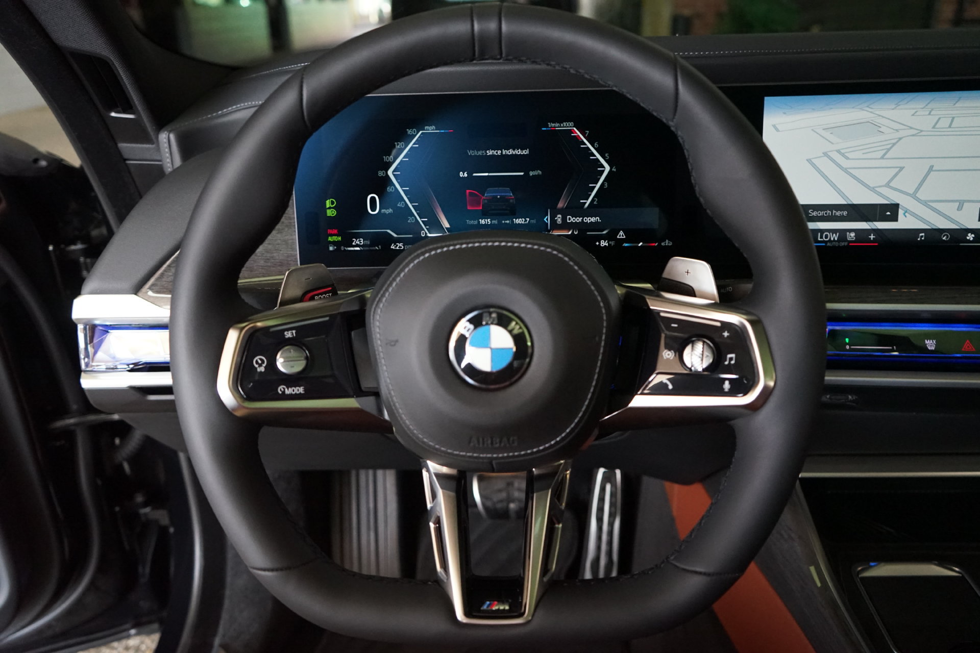 Used 2026 BMW 740i RWD image 8