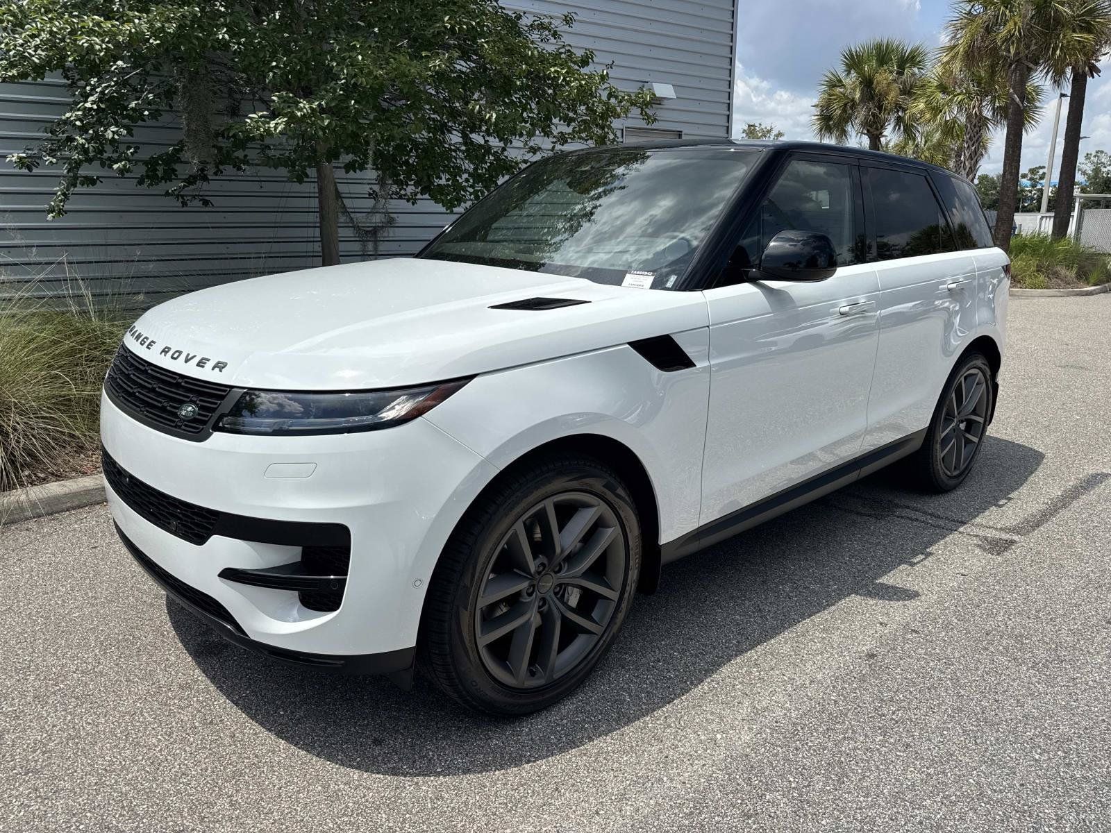 New 2026 Land Rover Range Rover Sport SE AWD/4WD image 1