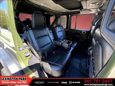 Used 2020 Jeep Wrangler Unlimited Rubicon AWD/4WD image 24