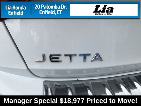 Used 2023 Volkswagen Jetta Sport image 24