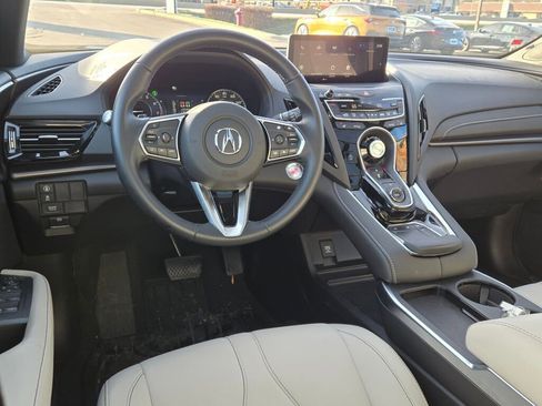 Certified 2025 Acura RDX SH-AWD image 18