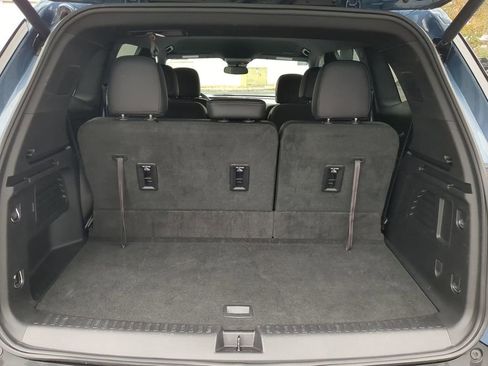 Used 2025 Buick Enclave Preferred image 13