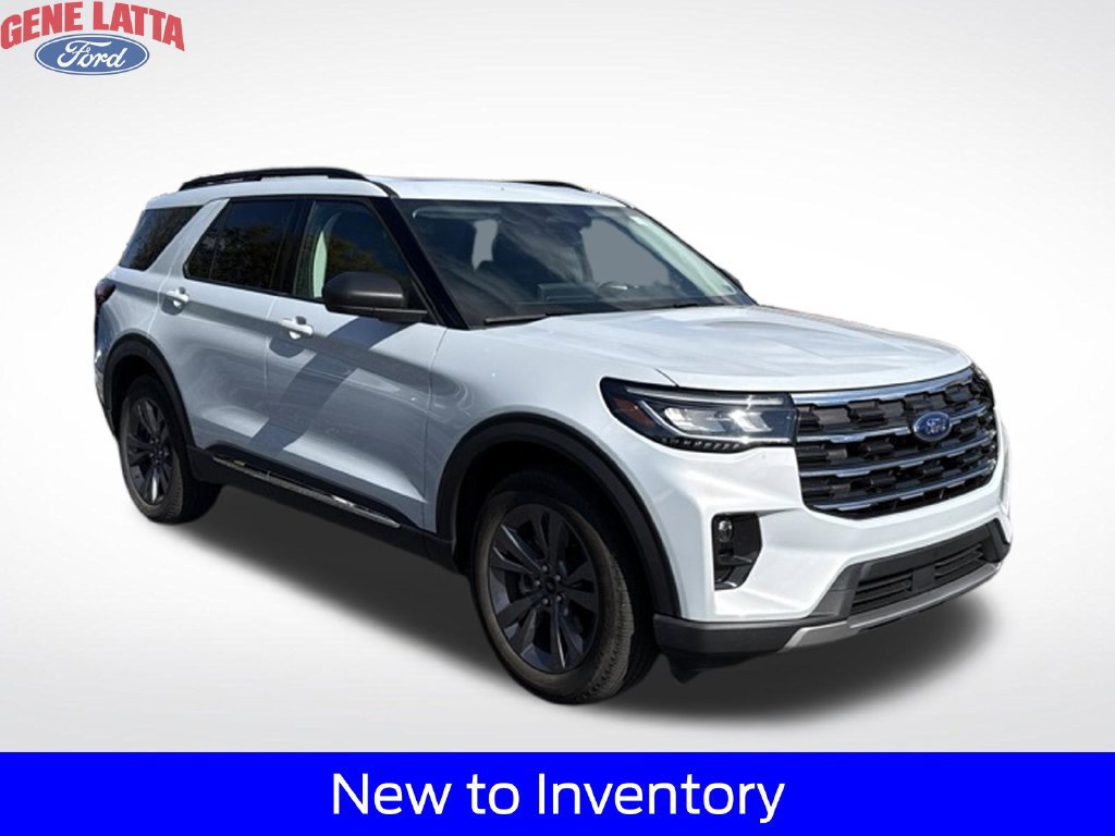 Used 2025 Ford Explorer Active w/ Active Comfort Package AWD/4WD image 1