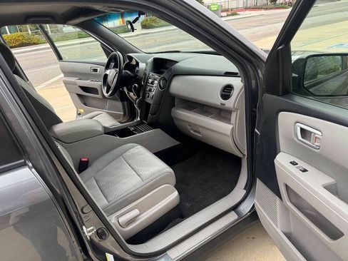 Used 2012 Honda Pilot LX image 12