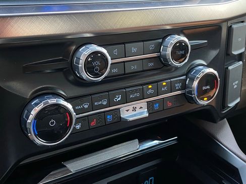 Used 2024 Ford F250 King Ranch w/ Chrome Package image 17