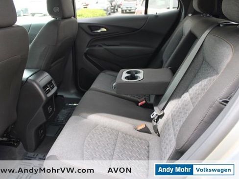 Used 2024 Chevrolet Equinox LT FWD image 27