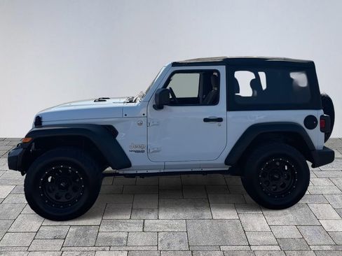 Used 2021 Jeep Wrangler Sport image 4