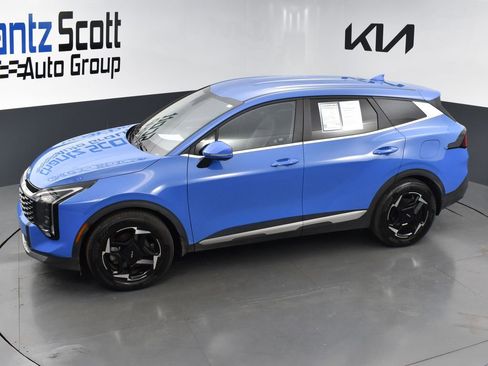 Certified 2026 Kia Sportage EX FWD image 10