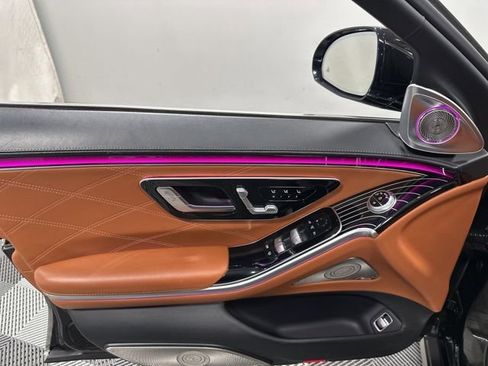 Used 2021 Mercedes-Benz Maybach S 580 4MATIC image 15