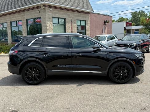 Used 2023 Lincoln Nautilus Reserve w/ Monochromatic Package AWD/4WD image 4