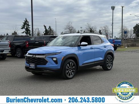 Used 2024 Chevrolet TrailBlazer ACTIV w/ Driver Confidence Package image 41